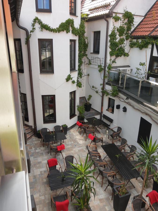 Hotel Weisses Ross Elsterwerda Exterior photo